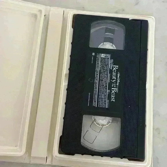 Vintage VHS Beauty and the Beast Black -  Diamond Series - Picture 3 of 5